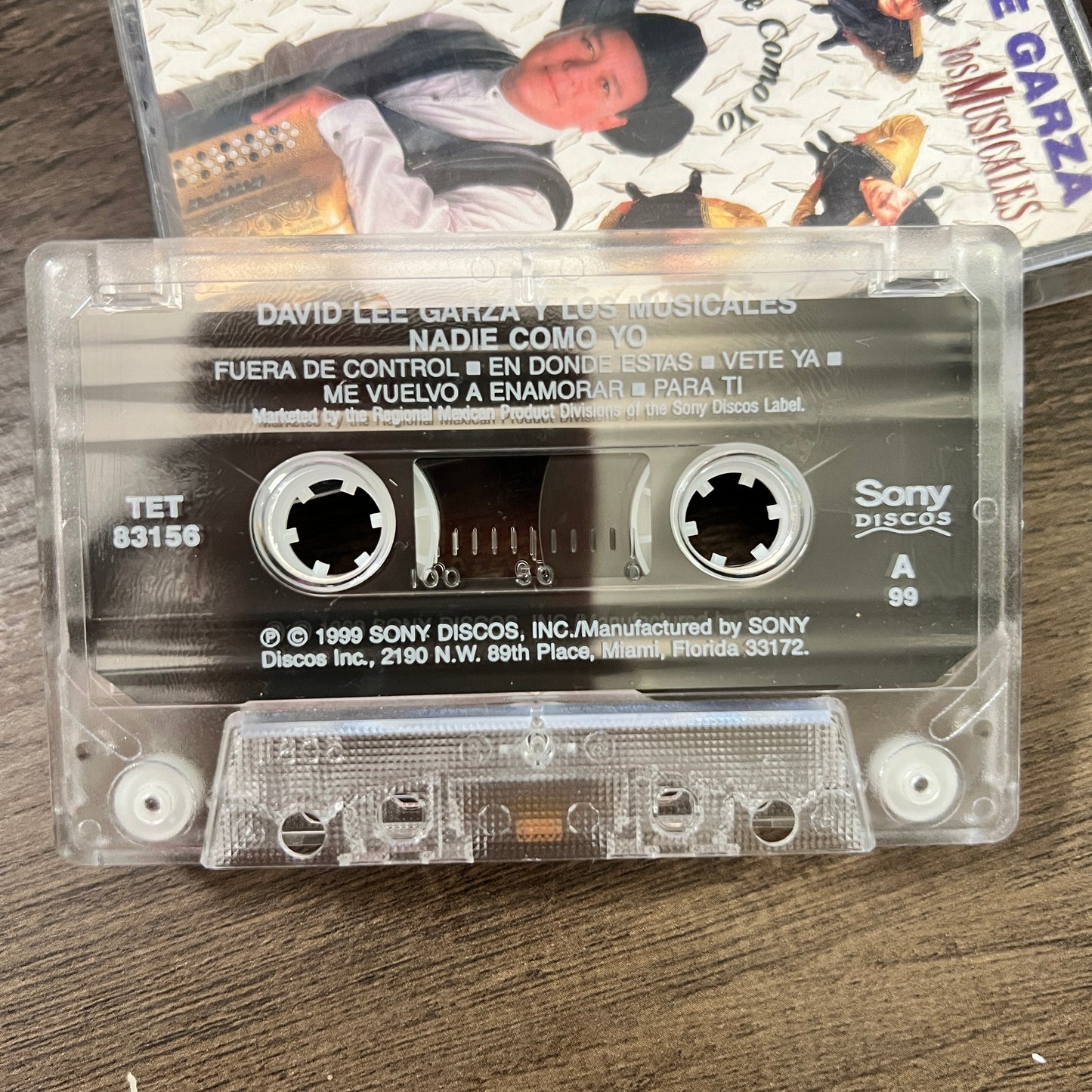 *Open: David Lee Garza y Los Musicales - Nadie Como You (Cassette)