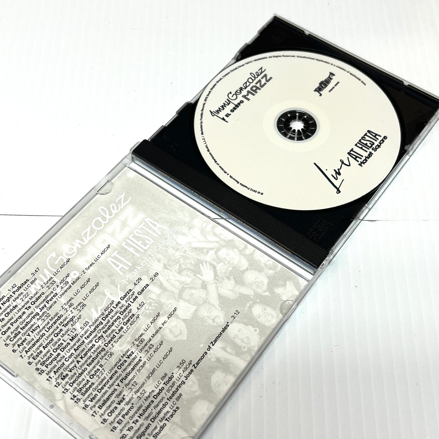 Jimmy Gonzalez Y Grupo Mazz - Live at Fiesta Market Square (CD)