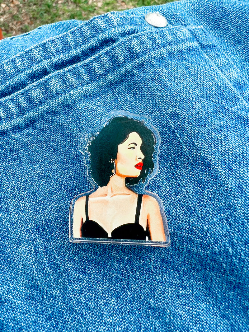 Pin acrílico La Cantante