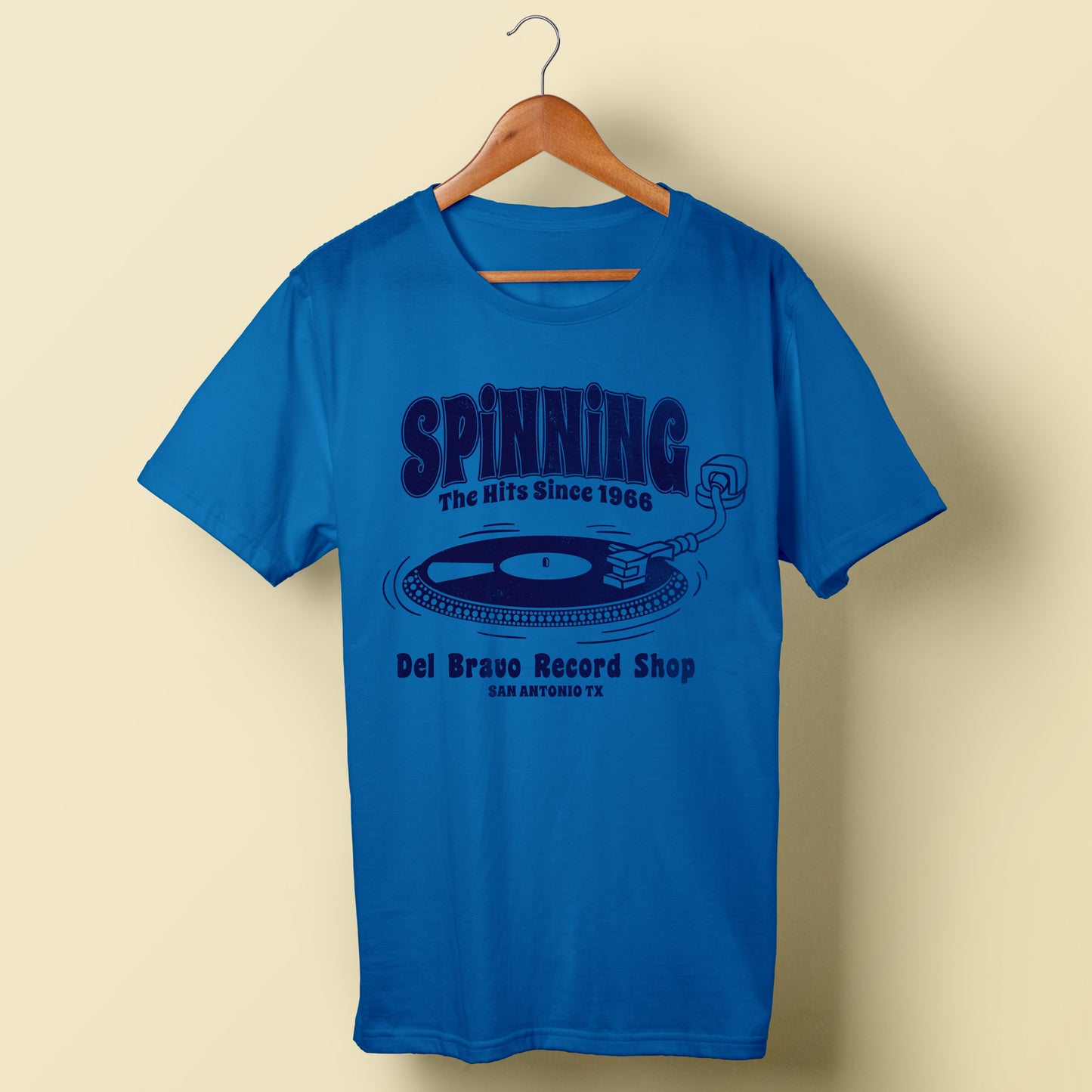 Del Bravo Record Shop Spinning The Hits (True Royal Heather) T-Shirt DLB MERCH