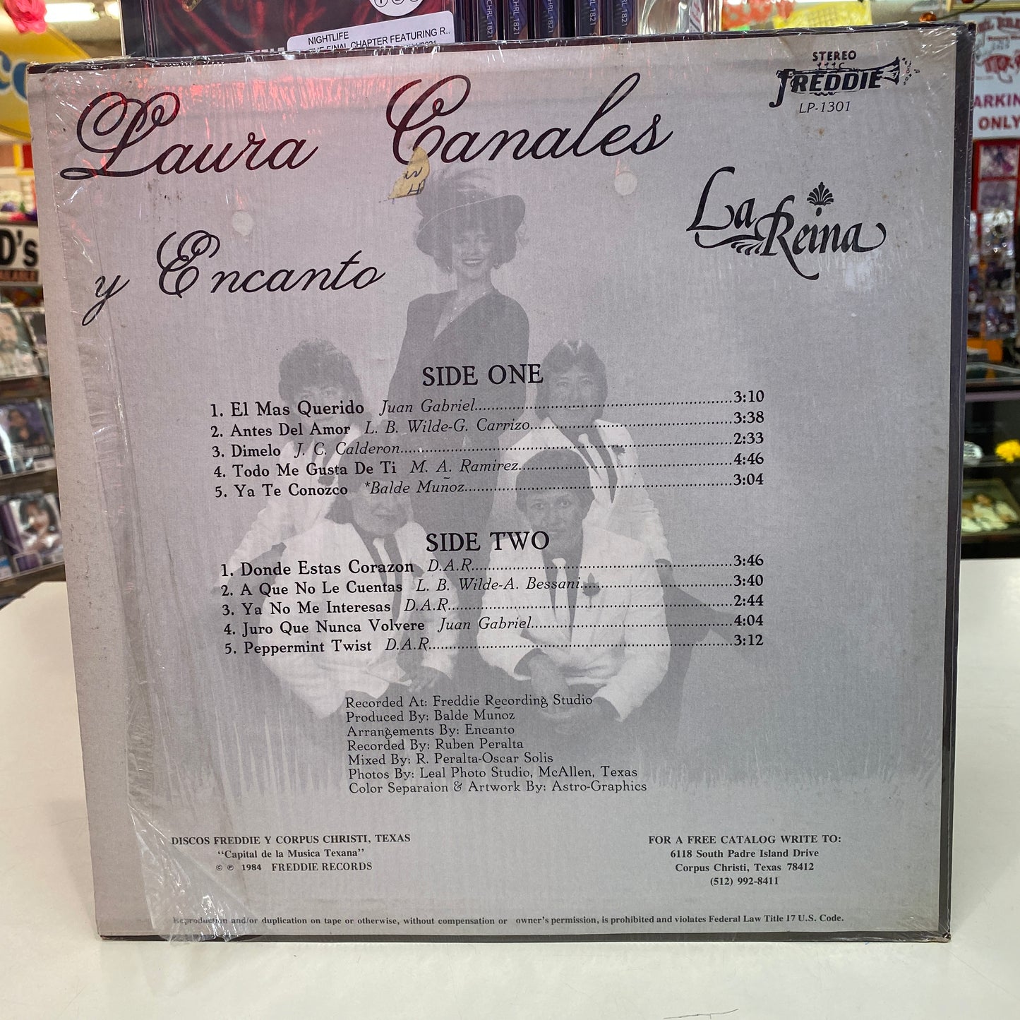 Laura Canales y Encanto - El Mas Querido (Vinyl)