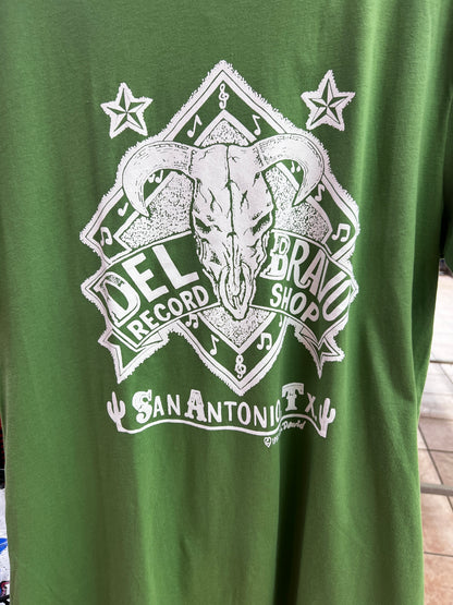 Del Bravo Record Shop Vintage Skull (Solid Leaf Green) T-Shirt DLB MERCH