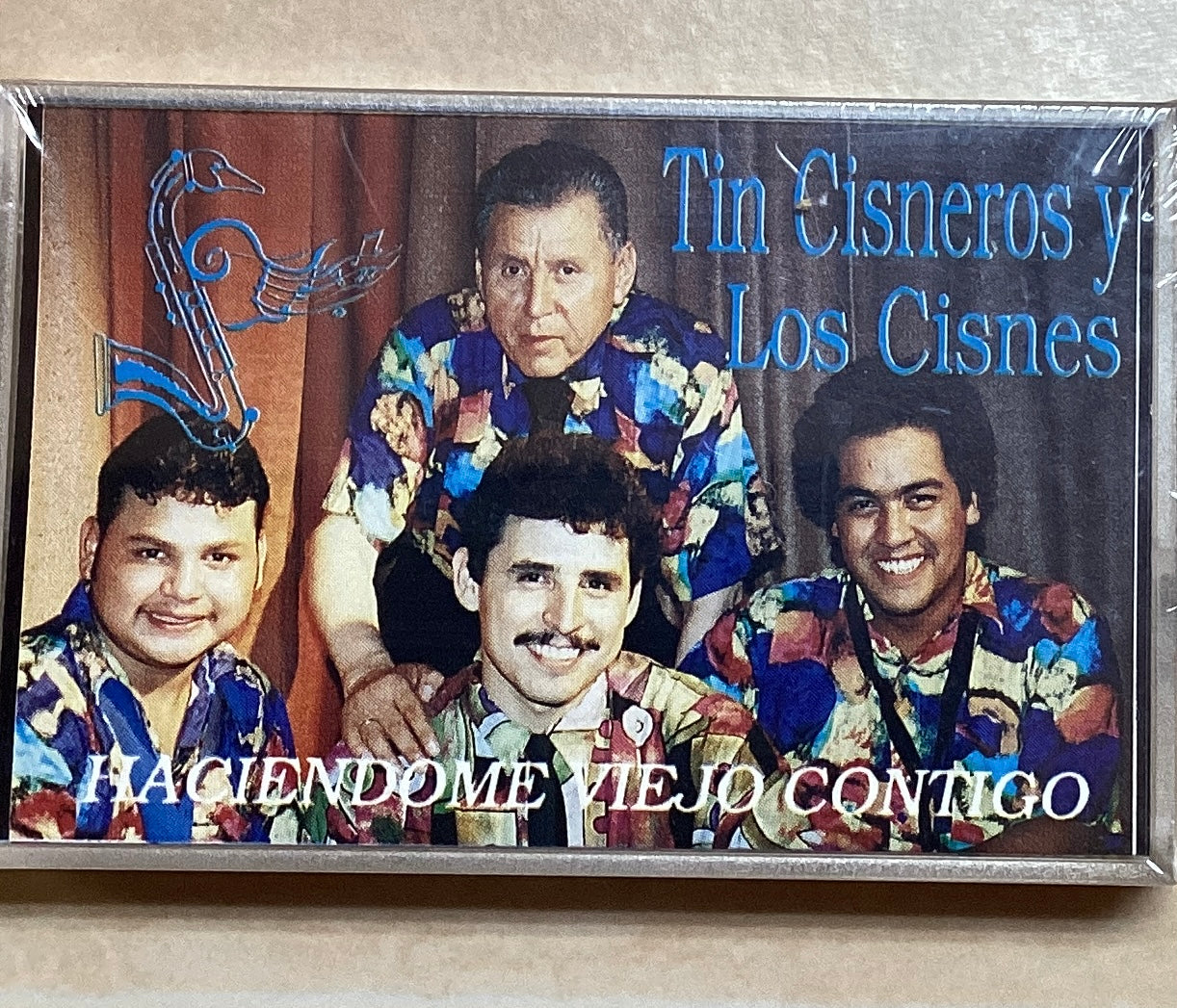 Tin Cisneros y Los Cisnes - Haciendome Viejo Contigo (Cassette)