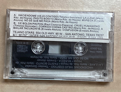 Tin Cisneros y Los Cisnes - Haciendome Viejo Contigo (Cassette)