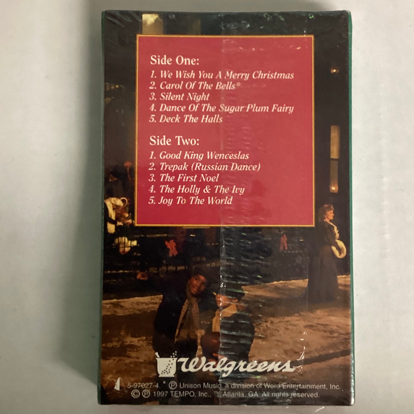 A Holiday To Remember Christmas Music Collection (Cassette)