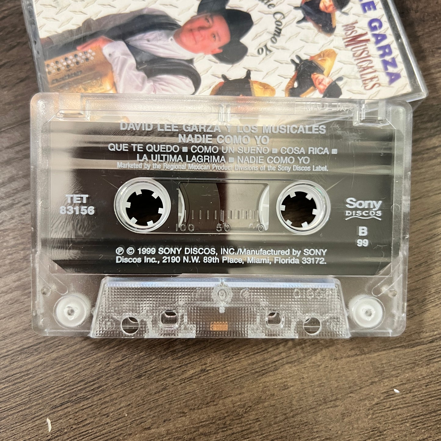 *Open: David Lee Garza y Los Musicales - Nadie Como You (Cassette)