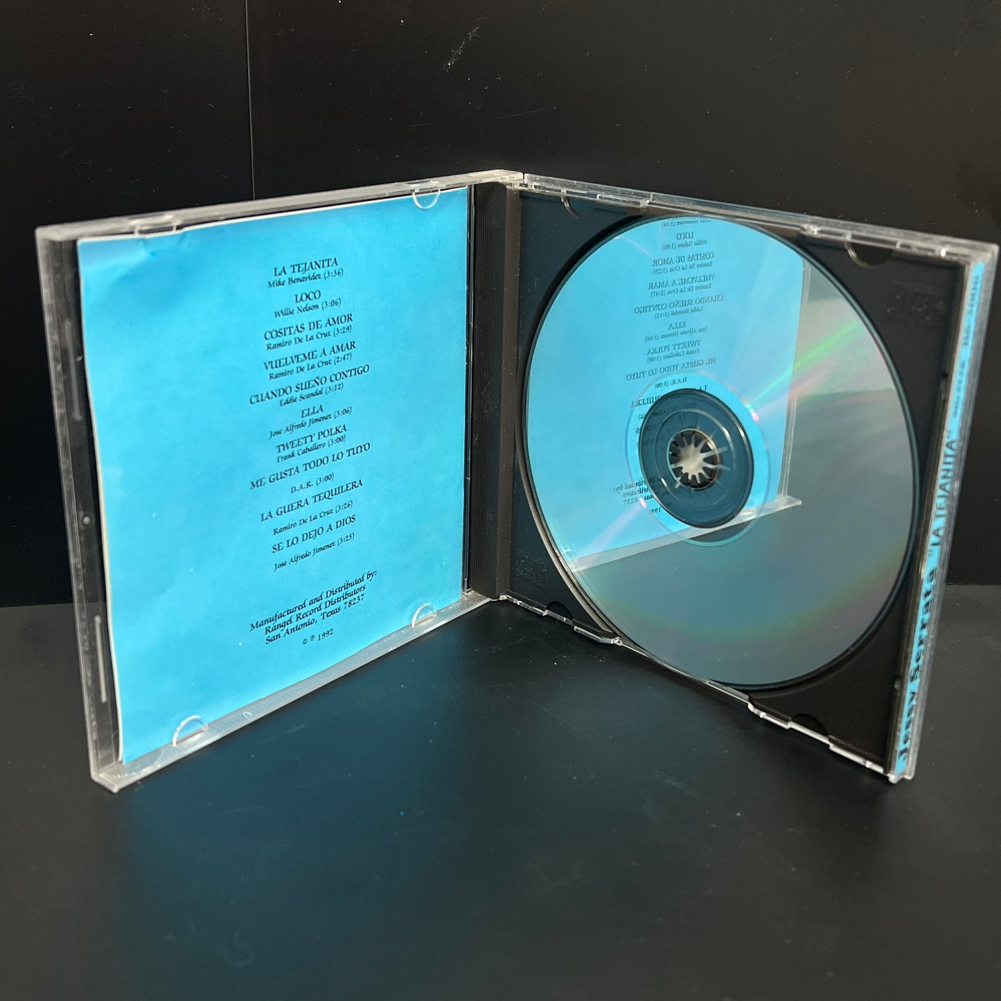 *Open: Jessy Serrata And The New Wave - La Tejanita (CD)