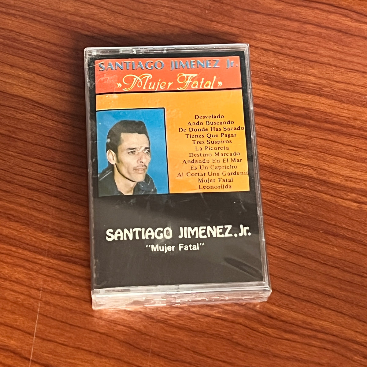 Santiago Jimenez Jr. - Mujer Fatal (Cassette)