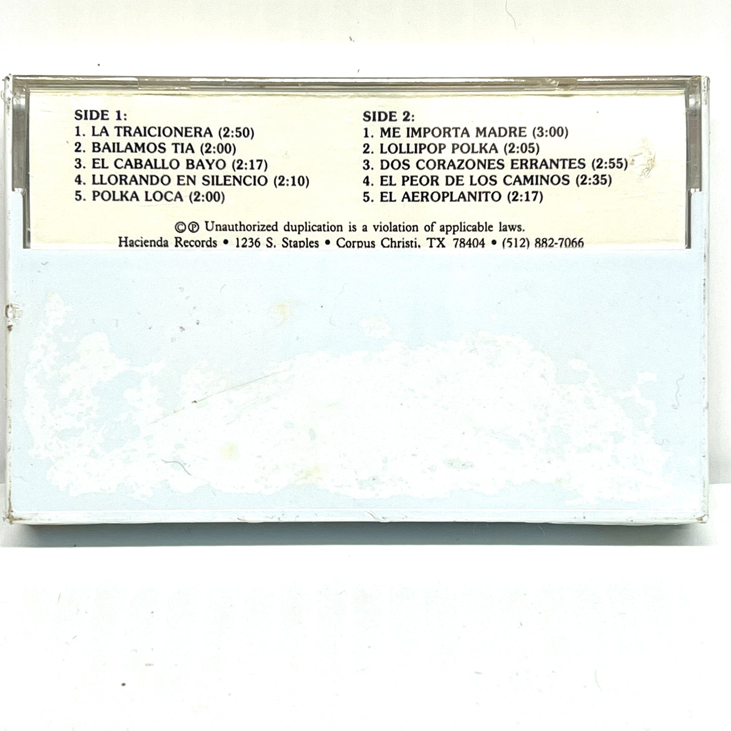 Los Hermanos Farias - Llorando En Silencio (Cassette)