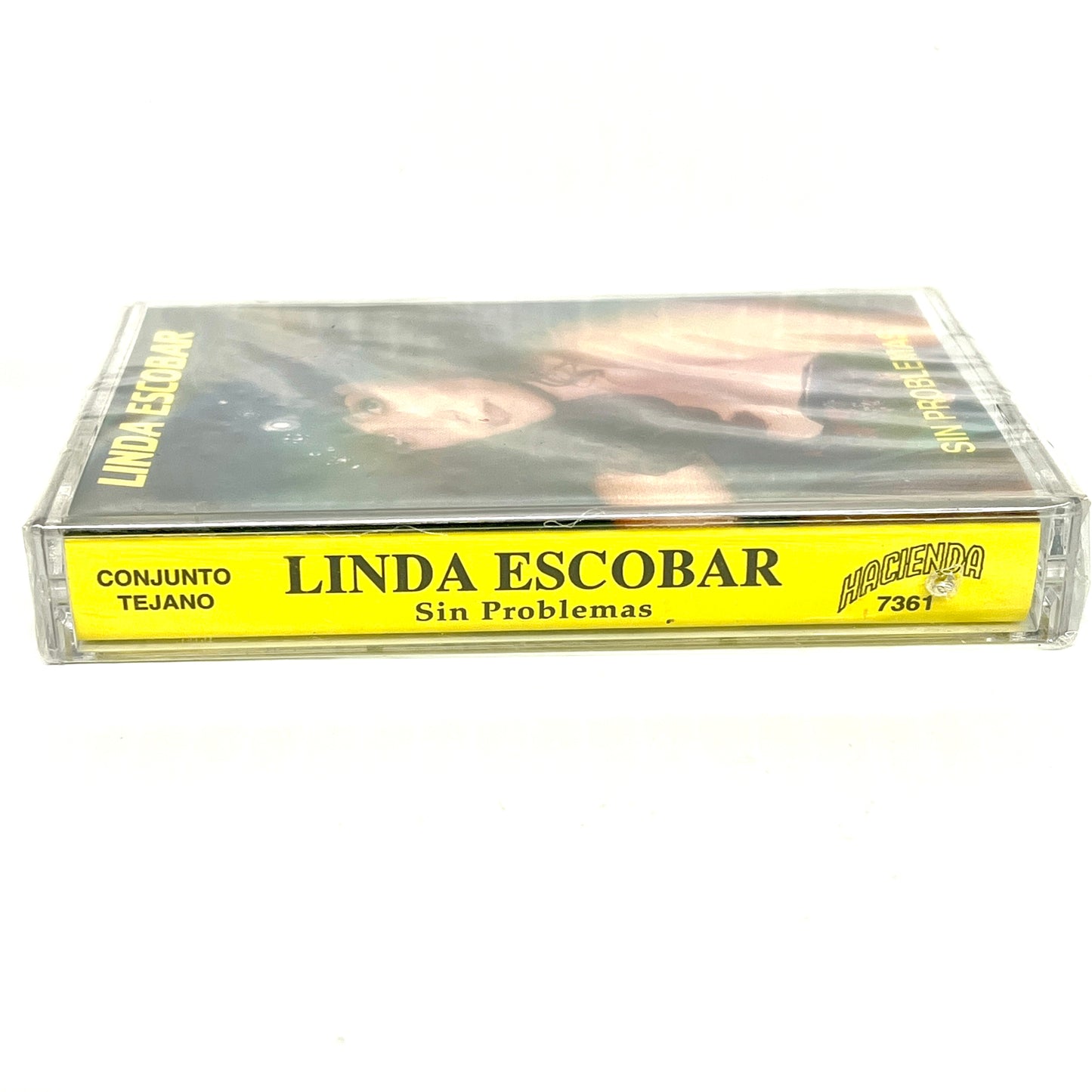 Linda Escobar - Sin Problemas (Cassette)