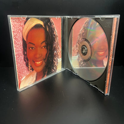 *Open*: Ruth - El Toquecito (CD)