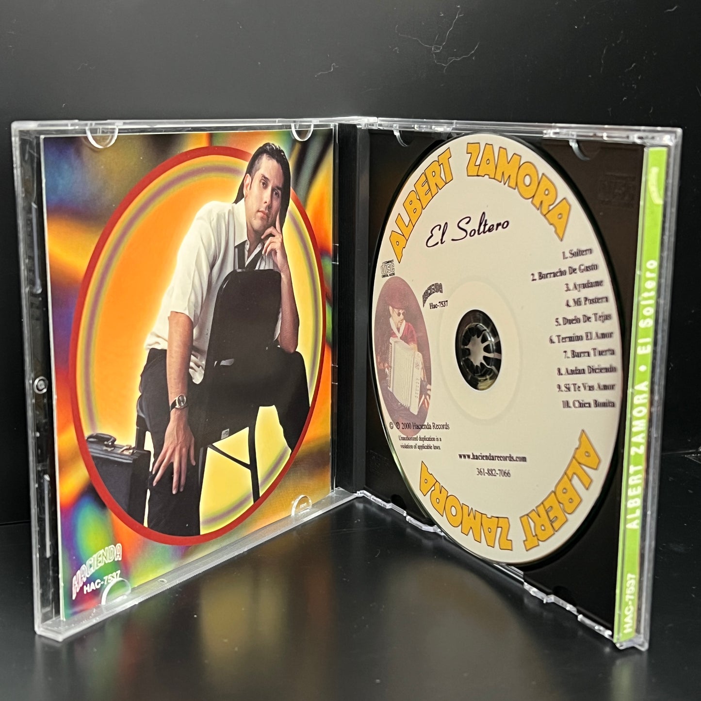 *Open: Albert Zamora - El Soltero (CD)