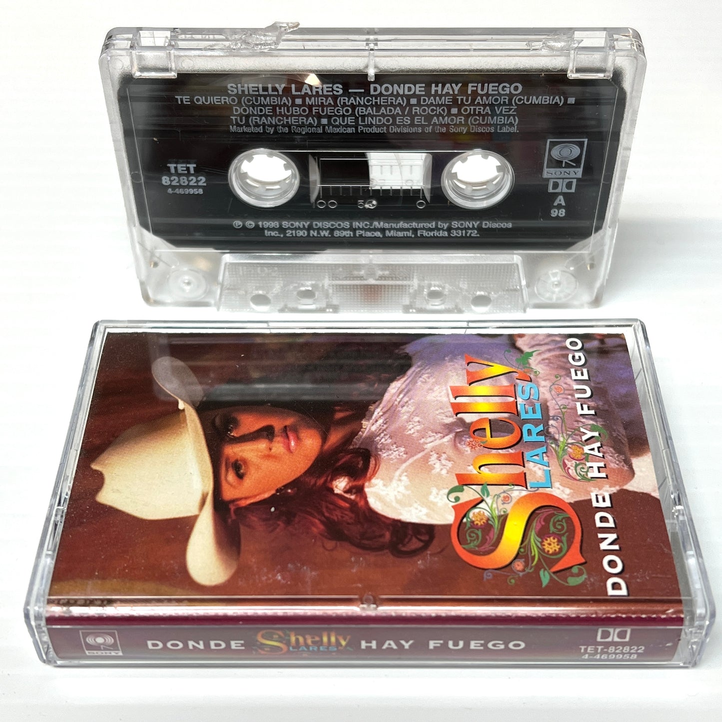 Shelly Lares - Donde Hay Fuego (Cassette)