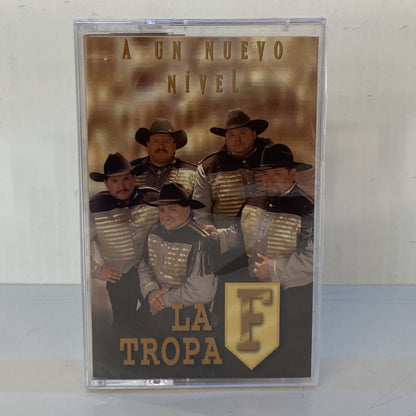 La Tropa F - A Un Nuevo Nivel (Cassette)