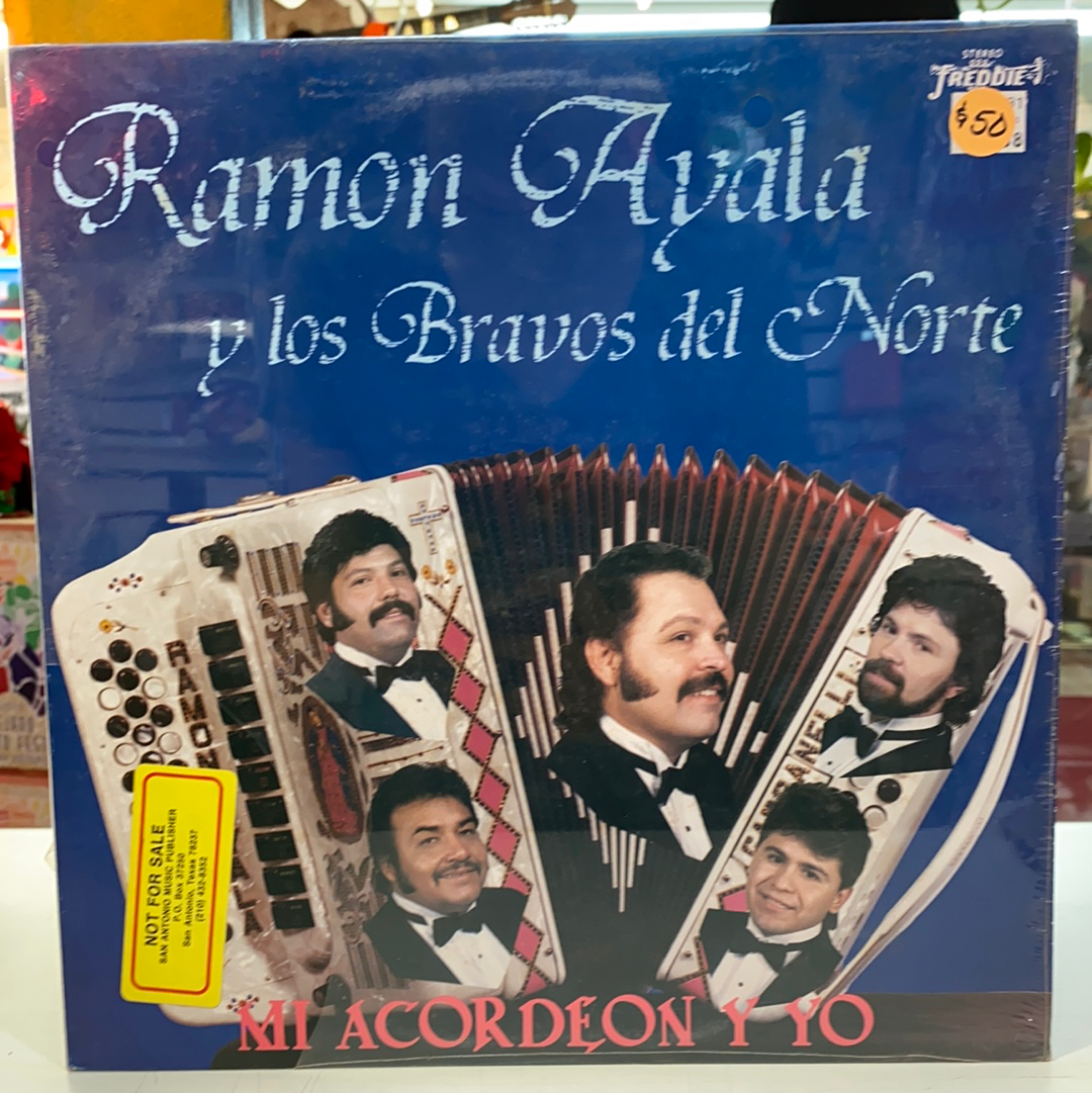 Ramon Ayala Y Los Bravos Del Norte - Mi Acordeon Y Yo (Vinyl)